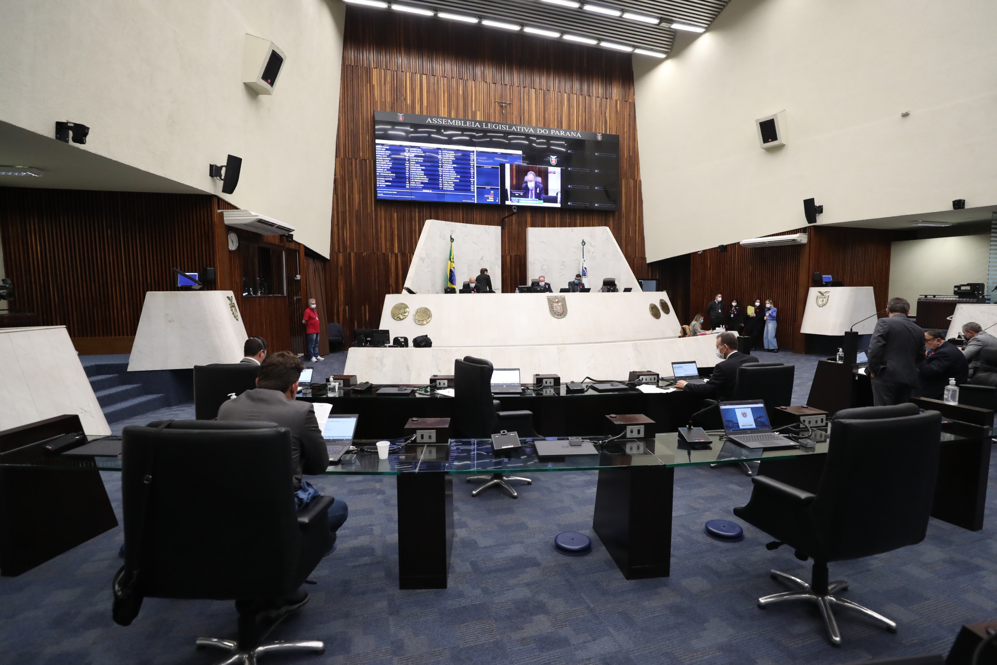 Aprovado projeto que viabiliza autonomia financeira de vítimas de violência doméstica