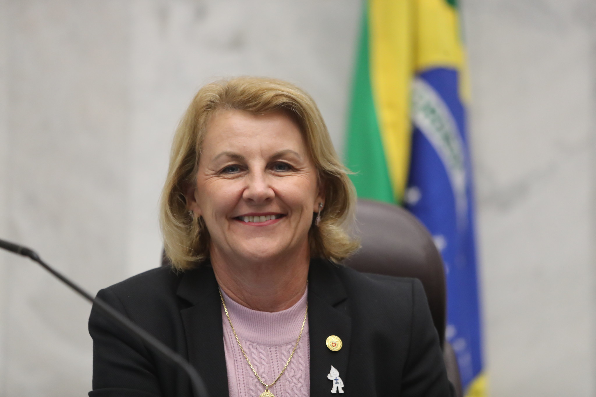 Nova Central Saúde Já é exemplo do bom uso da tecnologia na Saúde, diz deputada Márcia Huçulak (PSD)