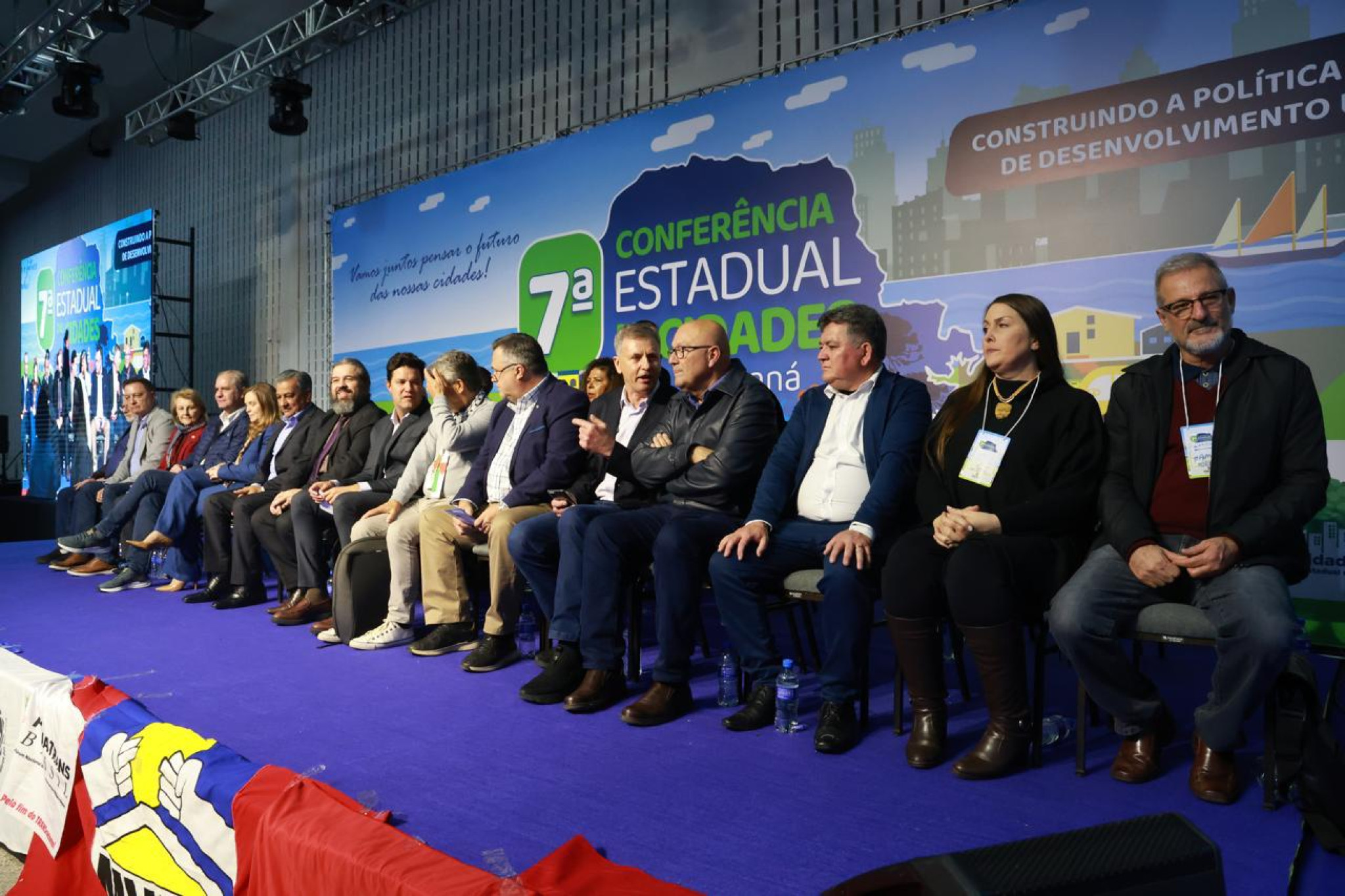 Democracia participativa garante inclusão para cidades de todos, diz deputado Romanelli (PSD)