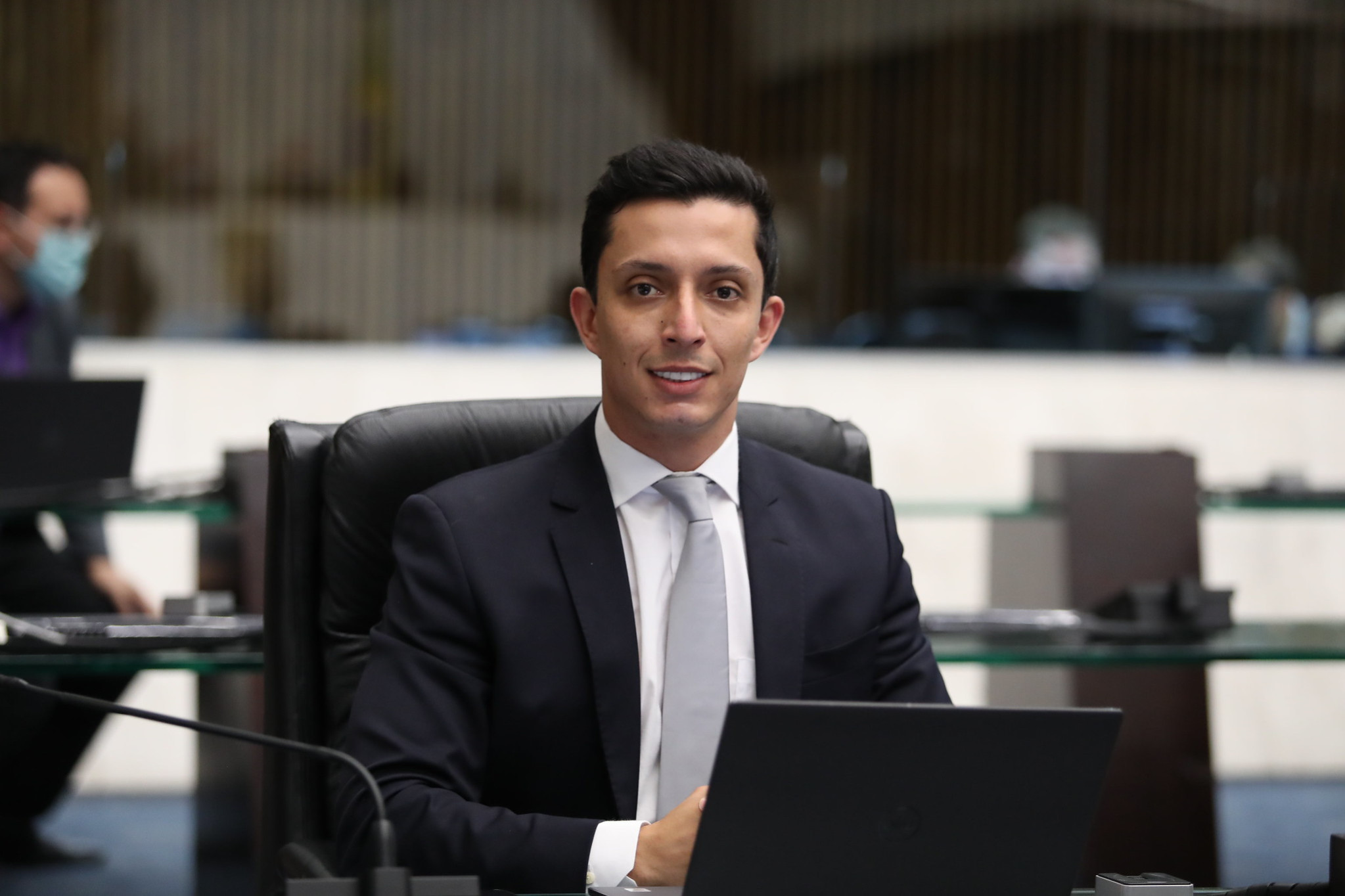 Comissão aprova projeto que permite transferência de milhas do Poder Público para esportistas
