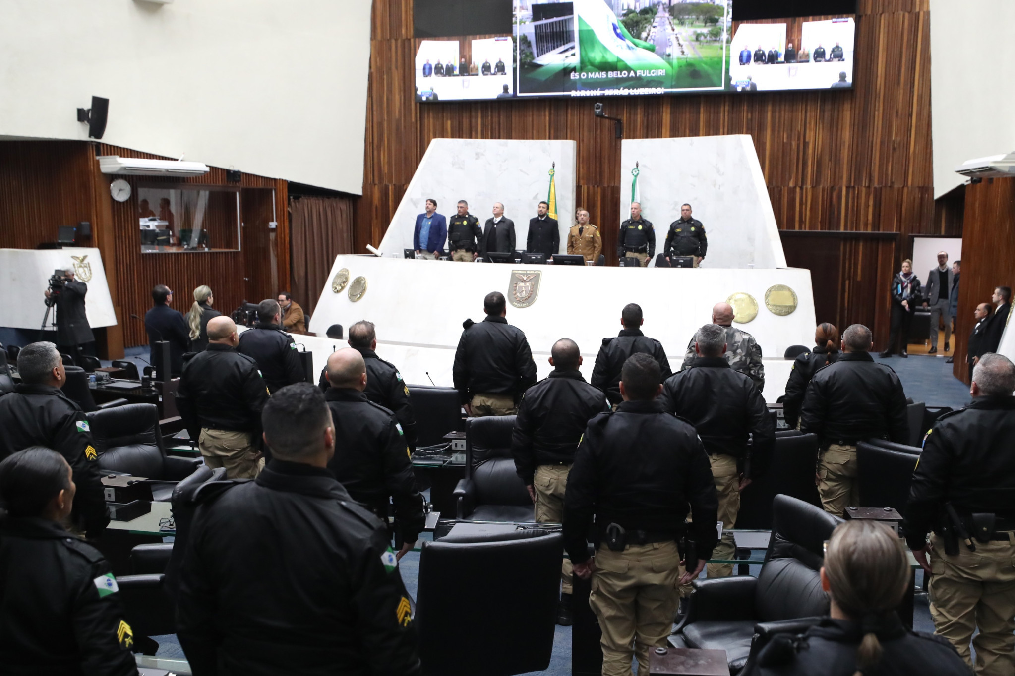 Assembleia Legislativa homenageia os 112 anos da Escola de Formação de Praças da Polícia Militar do Paraná