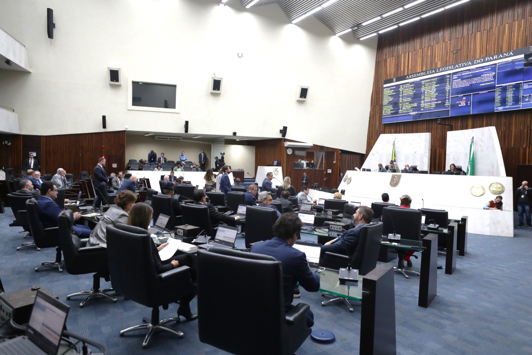 Segue para sanção projeto que inclui fibromialgia nos direitos das Pessoas com Deficiência