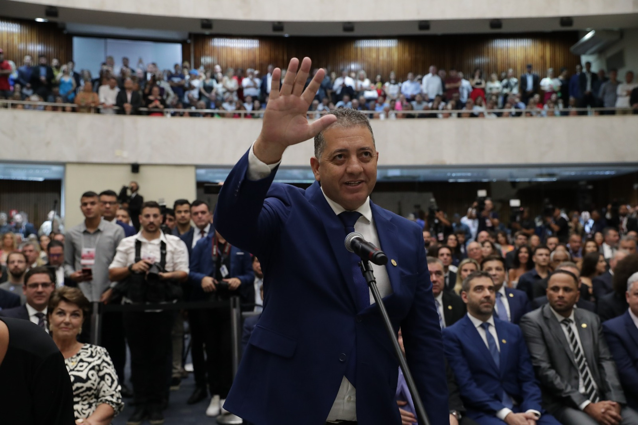 Deputado Cobra Repórter toma posse para o terceiro mandato como deputado estadual