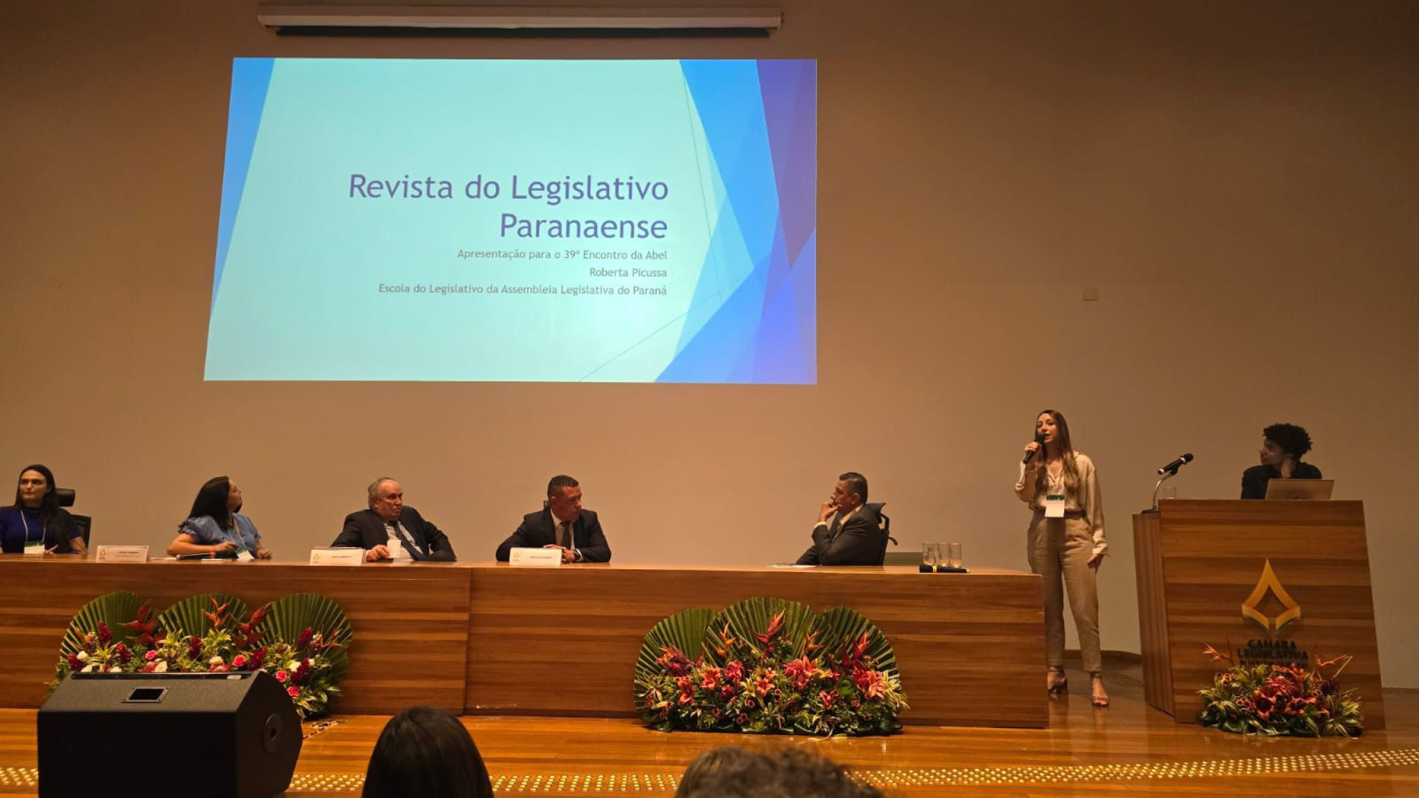Revista do Legislativo Paranaense é destaque em encontro sobre capacitação e boas práticas no setor público