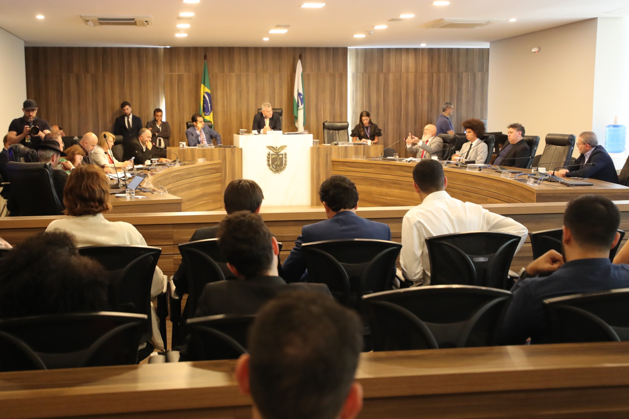 Conselho de Ética ouve deputado Renato Freitas (PT) em processo sobre briga no Centro de Curitiba