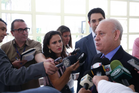 Traiano afirma que instalará CPI da Operação Quadro Negro caso a oposição consiga as assinaturas necessárias