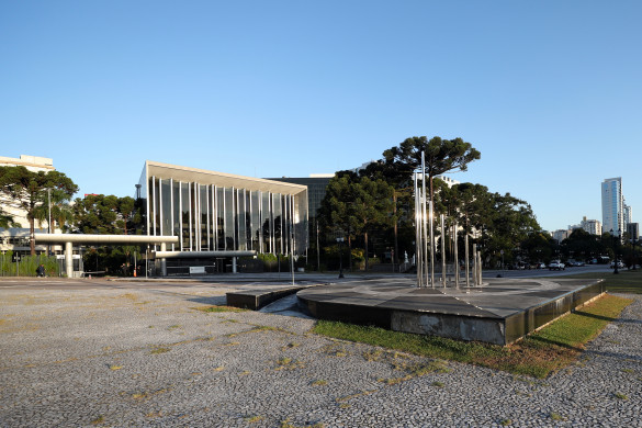 Deputados votam projeto de reestruturação da Agepar