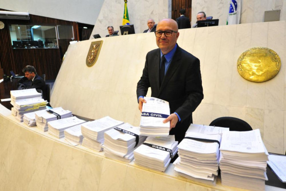 Romanelli diz que houve conluio entre servidores e Construtora Valor