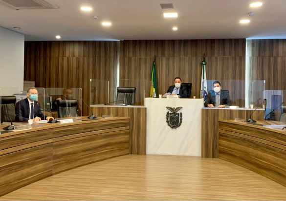 Comissão vai convidar secretário de Educação para falar sobre possibilidade de fechamento de CEEBJA no estado