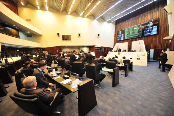 Projeto que incentiva o empreendedorismo entre estudantes é aprovado e segue para sanção