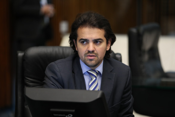 Deputado quer linhas de crédito para empresas afetadas pelos efeitos do coronavírus