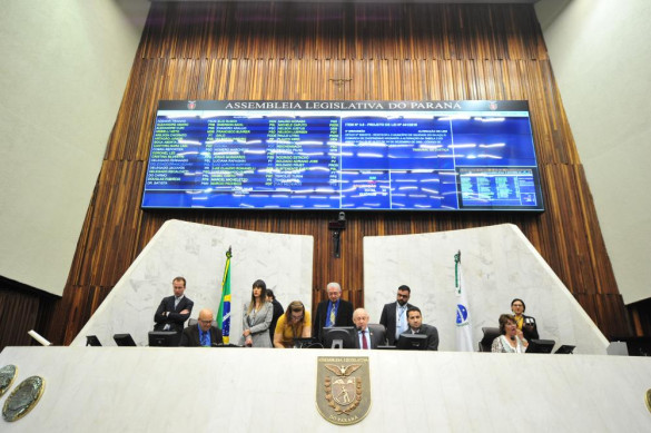 Projeto que trata do reajuste salarial dos servidores estaduais começa a tramitar na Assembleia