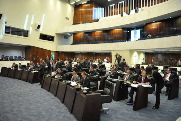 Assembleia aprova construção de quatro novas hidrelétricas no Paraná