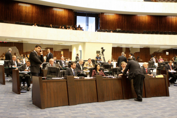 IPVA para 2012 é aprovado com apenas uma emenda