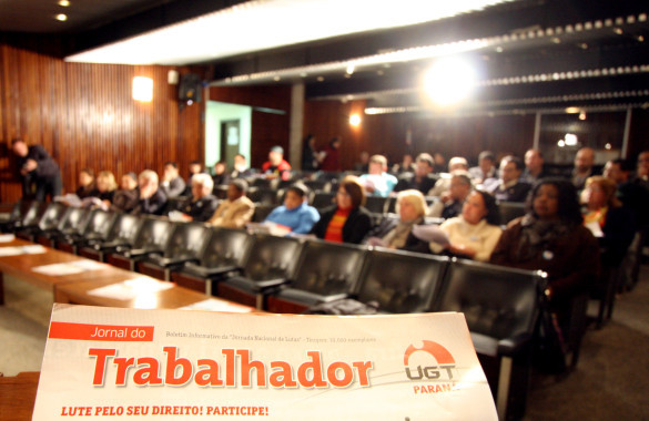 Bancada do PT e centrais sindicais discutem criação do Fundo Estadual de Qualificação Social e Profissional