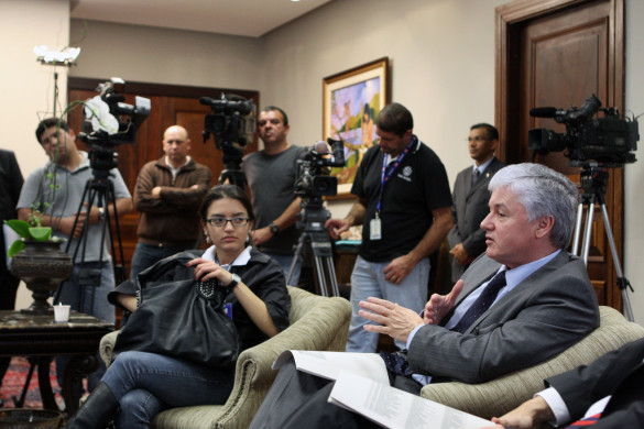 Rossoni diz que regularização de servidores efetivos está concluída