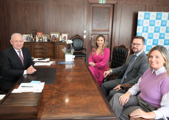 Câmara Municipal de Curitiba adere à Campanha Tampinha Paraná