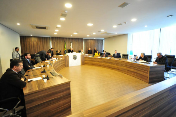 Veto parcial sobre o TIDE do Magistério do Ensino Superior é aprovado na CCJ