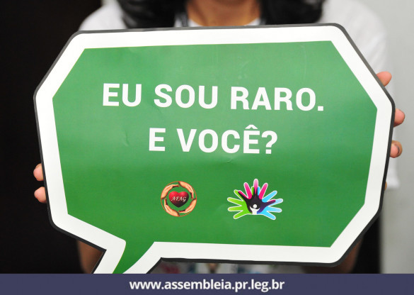 Fevereiro Lilás traz luz sobre doenças raras no Paraná