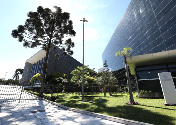 Audiências públicas, solenidades, sessões plenárias e reuniões de comissões movimentam a agenda da Assembleia