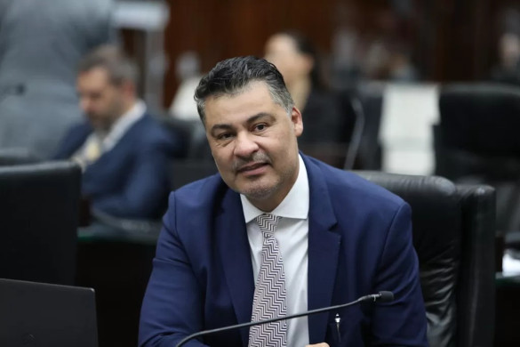 Projeto de lei visa reforçar proteção contra fraudes telefônicas no Paraná