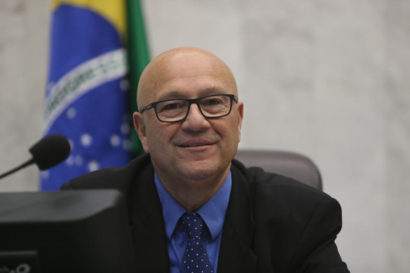 Lei valida diplomas de pós-graduação emitidos em Portugal e no Mercosul