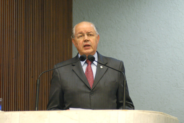 Secretário da Fazenda afirma que contas públicas registram superávit de R$ 2,28 bilhões