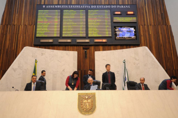 Assembleia aprova projeto que garante mais segurança aos frentistas dos postos de combustíveis