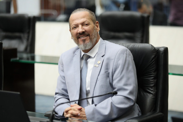 Projeto de lei quer obrigar agressor a bancar todo o tratamento de animal vítima de maus-tratos