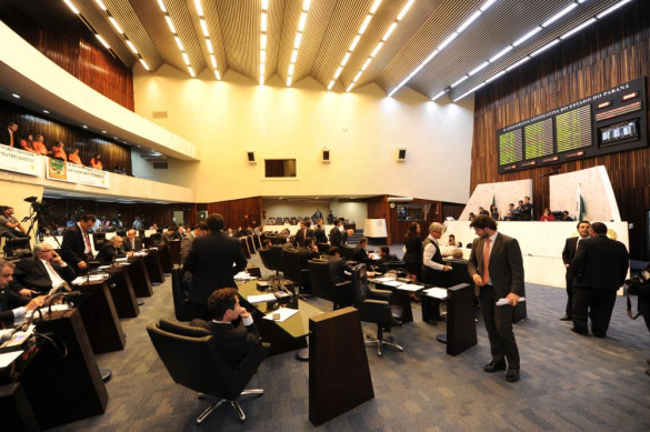 Fundo Estadual de Combate à Pobreza é aprovado pelos deputados