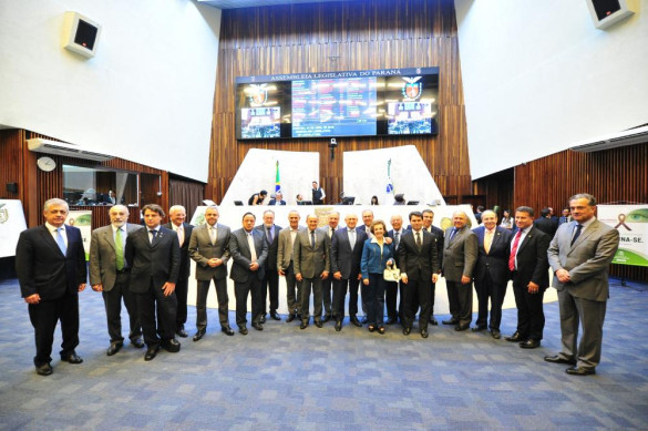 Evento na Assembleia alerta para importância do diagnóstico precoce de doenças que levam à cegueira