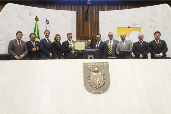 Defesa da educação marca homenagem aos 110 anos da UTFPR
