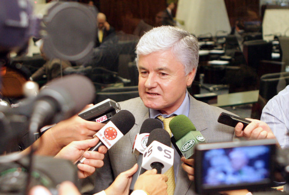 Assembleia cumpre a proporcionalidade de cargos comissionados na Administração