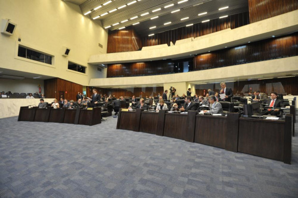Assembleia aprova projeto do Executivo para empréstimo de R$ 250 milhões junto ao BNDES