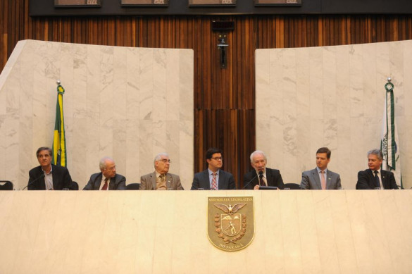 Frente Parlamentar de Defesa do Comércio é instalada na Assembleia Legislativa