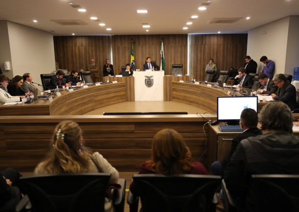 CCJ aprova projetos que alteram estrutura organizacional em órgãos do Executivo