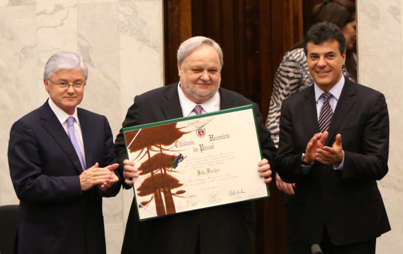 Assembleia outorga título de Cidadão Honorário ao presidente do STJ, Felix Fischer