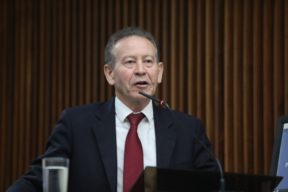 Deputado Professor Lemos (PT) destaca aprovação unânime de projeto que garante direitos a servidores do Judiciário