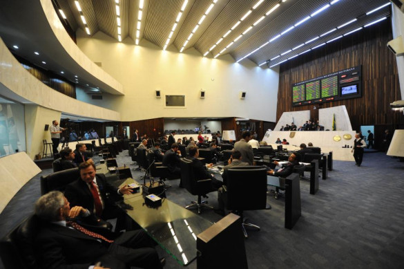 Assembleia retoma votações em Plenário e aprova seis projetos de lei