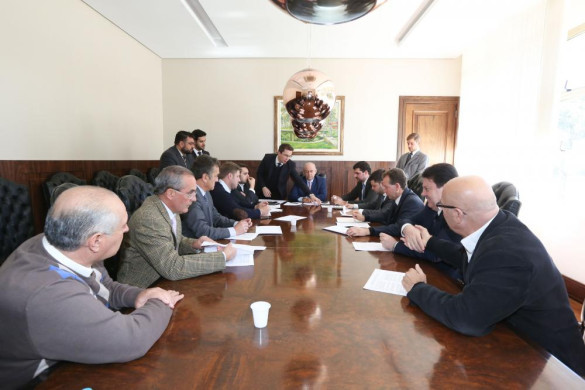 Assembleia inicia processo de votação do novo Regimento Interno