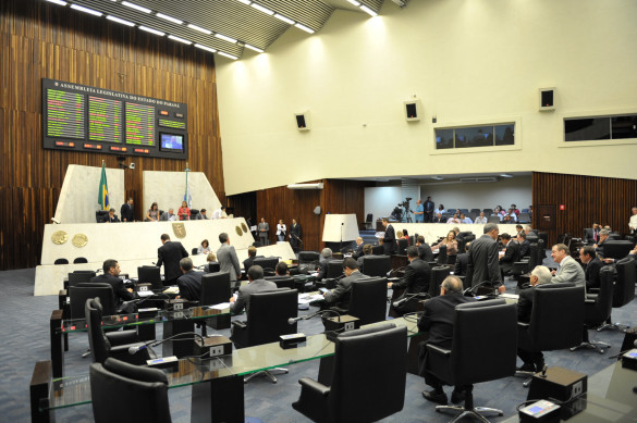Deputados aprovam projeto que promove mudanças no Código da Polícia Militar