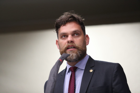 Deputado Goura diz que obras de recuperação da orla de Matinhos devem respeitar critérios científicos