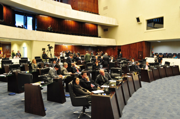 Assembleia aprova crédito especial para Núcleos de Proteção à Criança e ao Adolescente