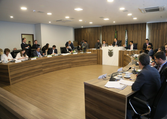CCJ aprova emenda apresentada ao projeto que prevê apoio psicológico nas escolas