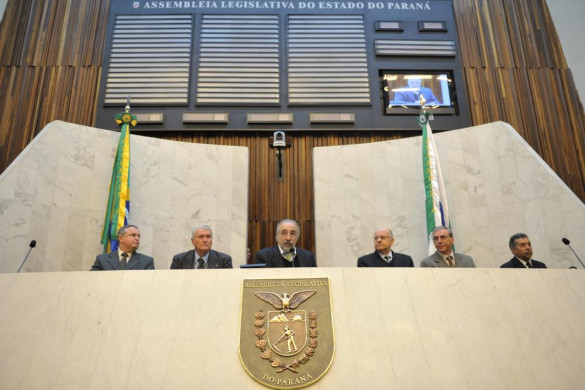 Assembleia Legislativa concede Cidadania Honorária ao advogado Dinarte Antônio Vaz