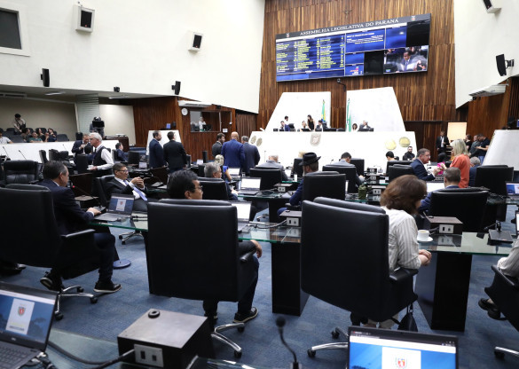 Assembleia reforça combate ao cigarro eletrônico e exige novas placas de proibição em locais públicos e privados