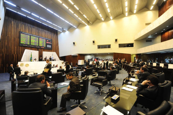 Projeto que obriga operadoras de internet a informar a velocidade dos serviços prestados segue para sanção