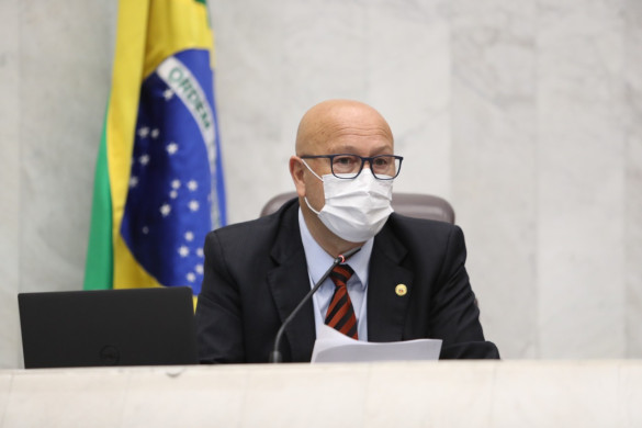 Deputado Romanelli destaca projetos de valorização do servidor público