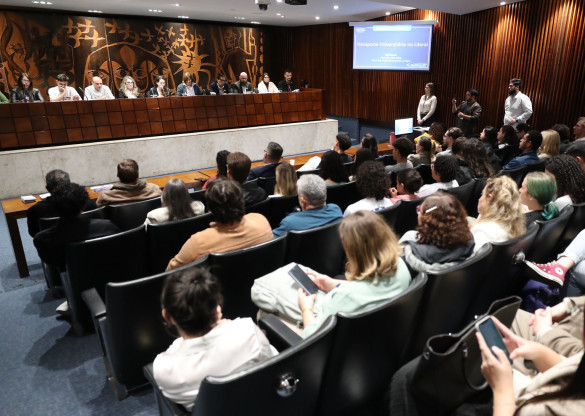Audiência Pública debate carências no transporte de universitários no litoral paranaense