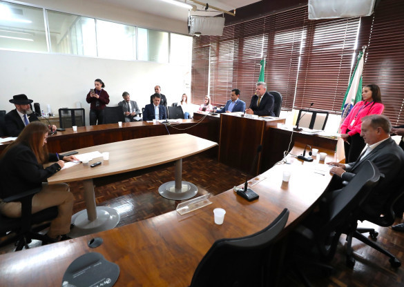 Pedidos de vistas adiam decisões sobre processos administrativos no Conselho de Ética